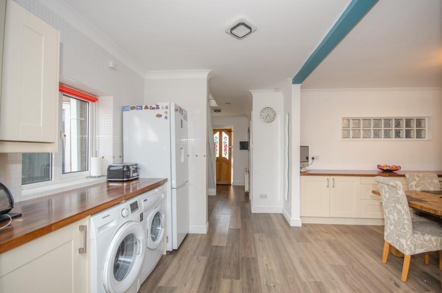 Springfield Avenue, Mangotsfield, Bristol, BS16 9BL