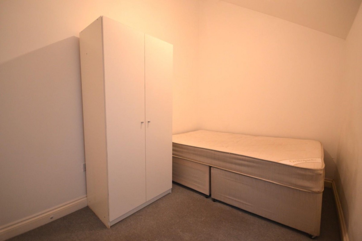 Erleigh Road, Reading