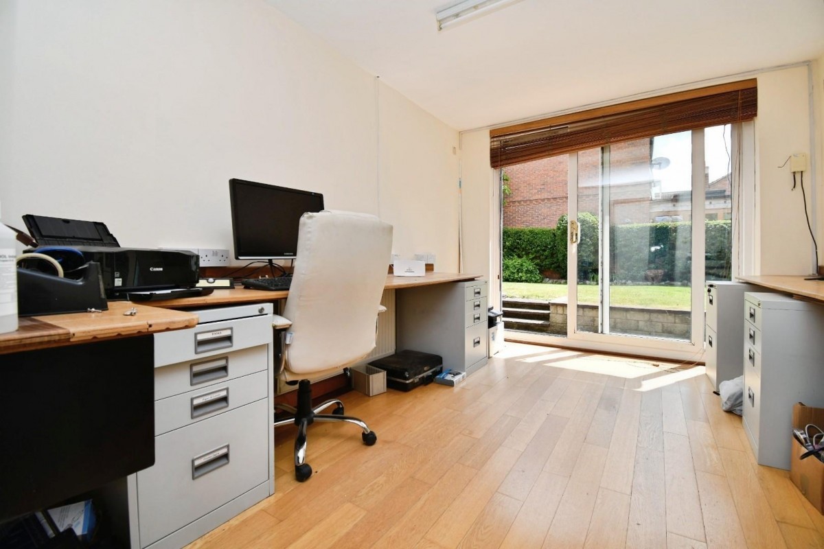 Thornfield Avenue, Dishforth, Thirsk