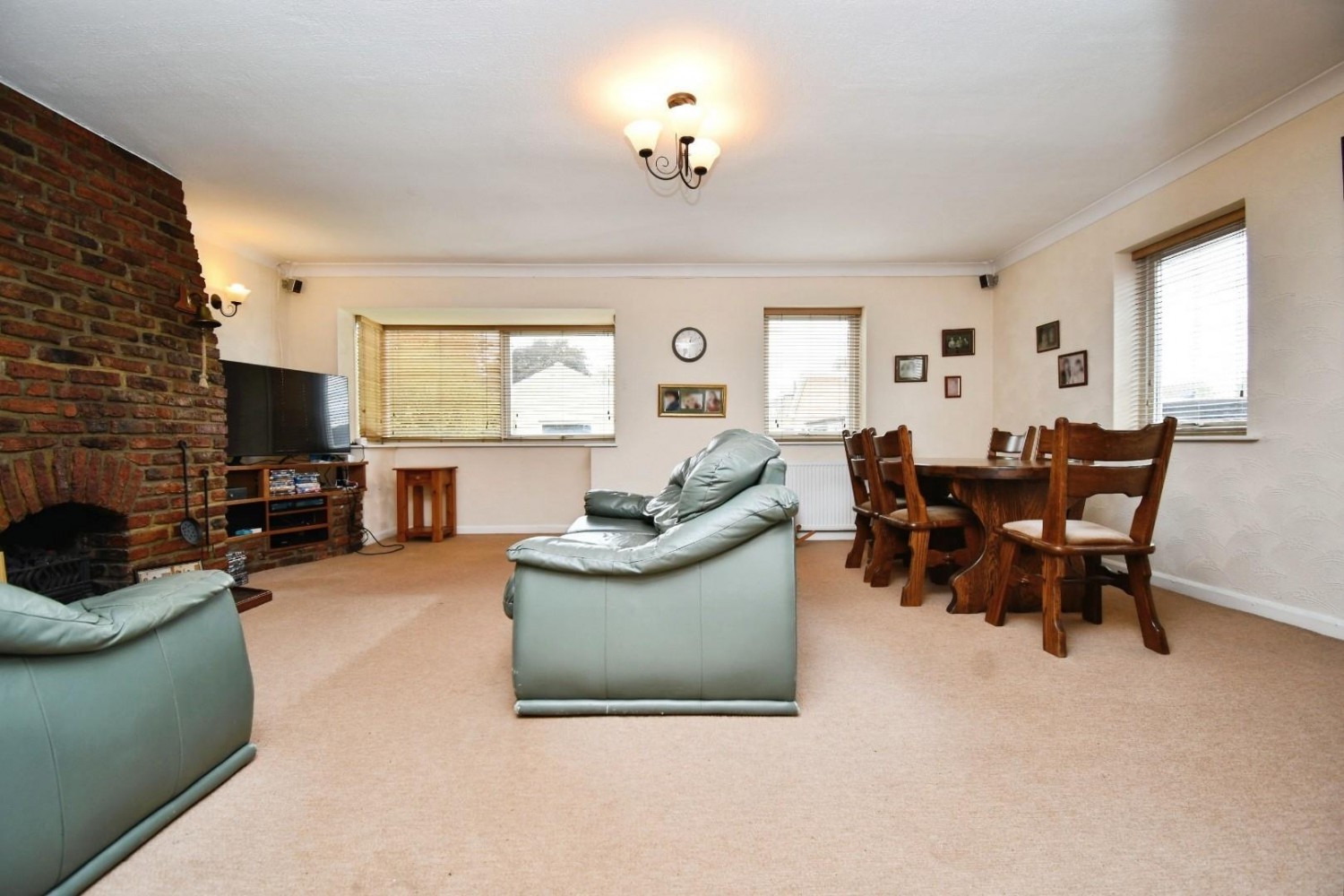 Thornfield Avenue, Dishforth, Thirsk