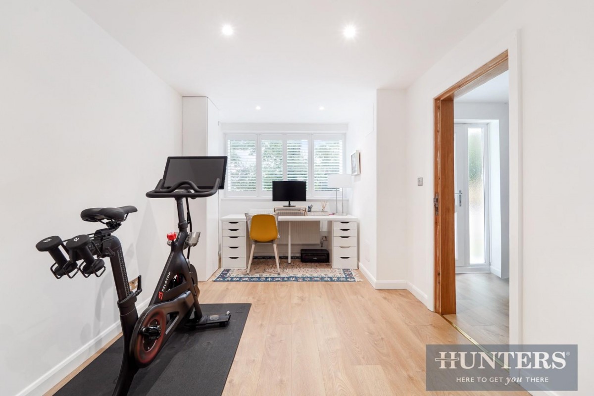 Barrow Hill Close, Worcester Park