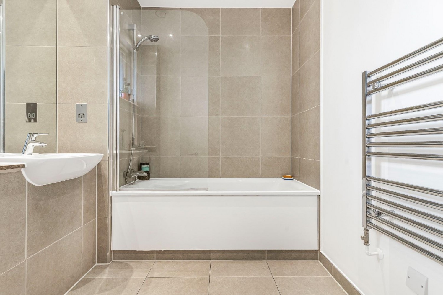 Edmund Street, London, SE5