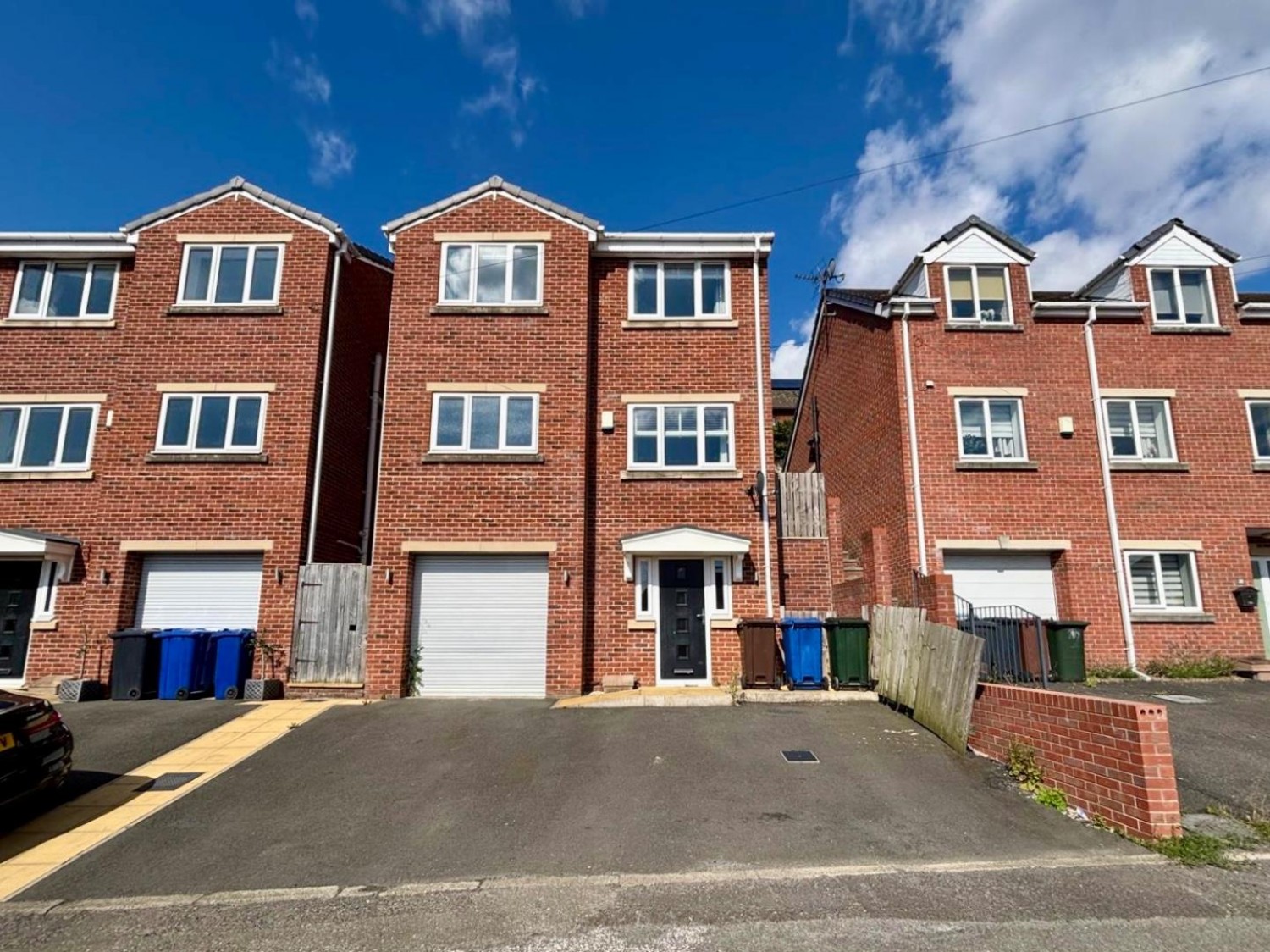 Worsbrough Road, Blacker Hill, Barnsley