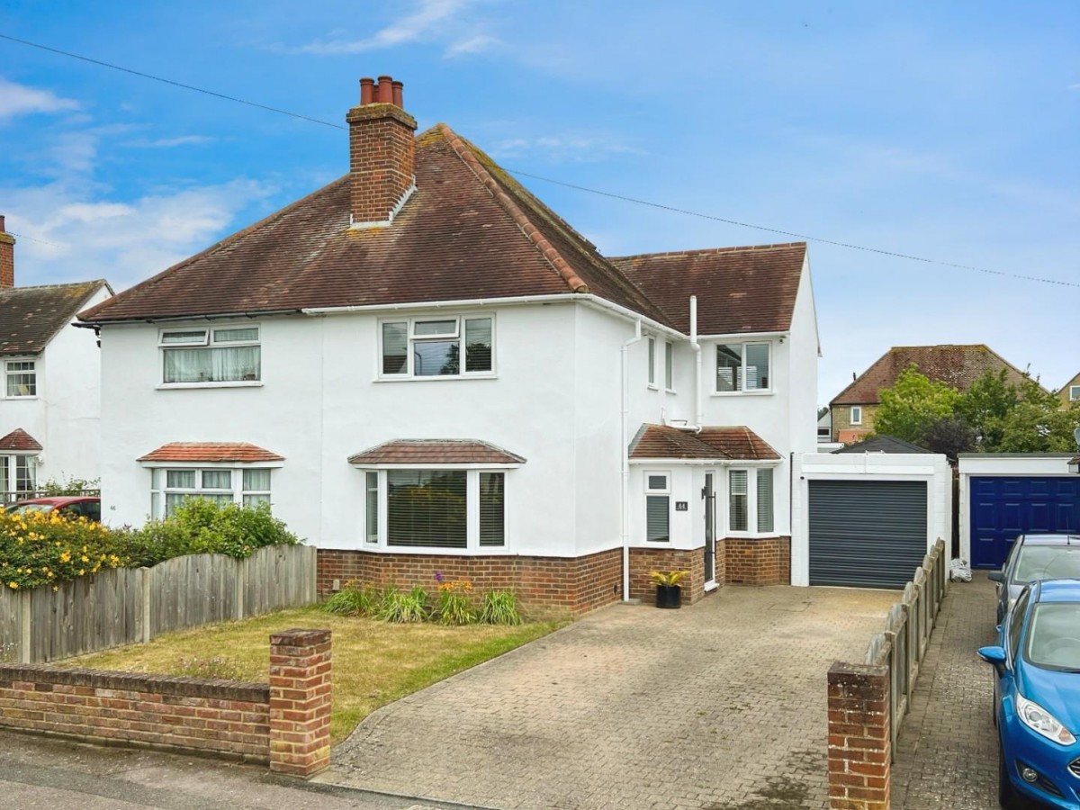 Shorncliffe Crescent, Folkestone