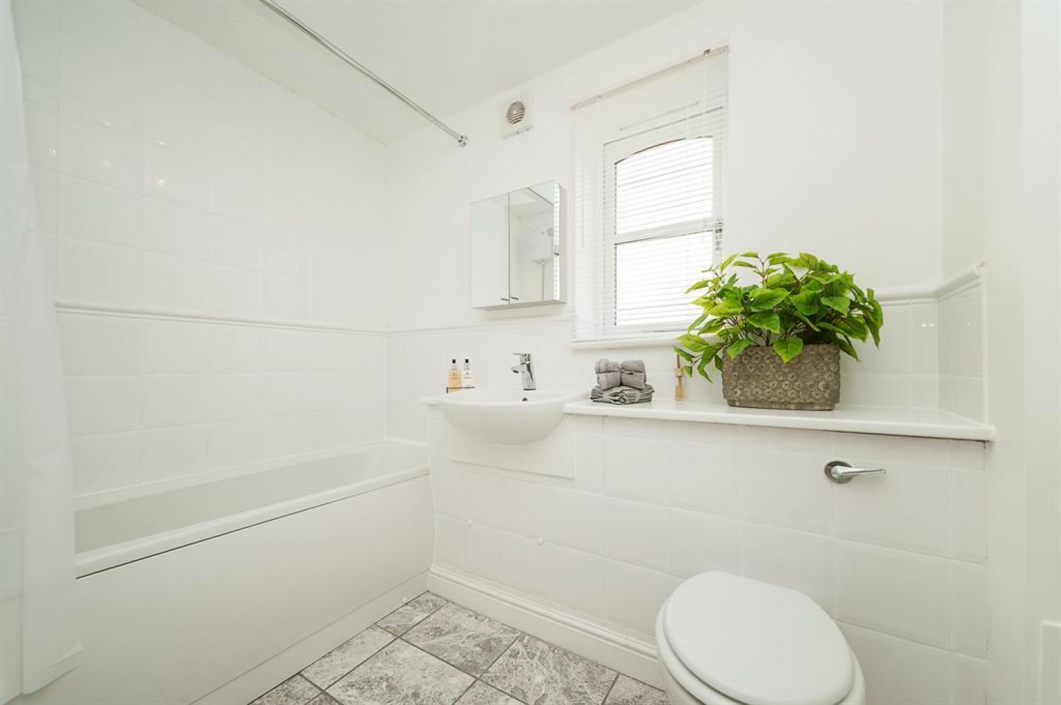 Upton Close, Cricklewood, NW2