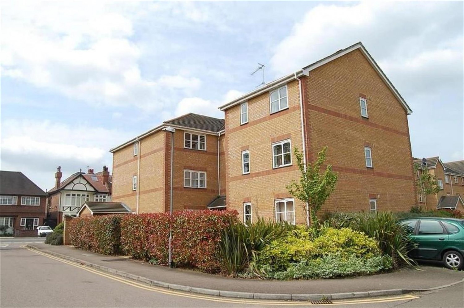 Upton Close, Cricklewood, NW2