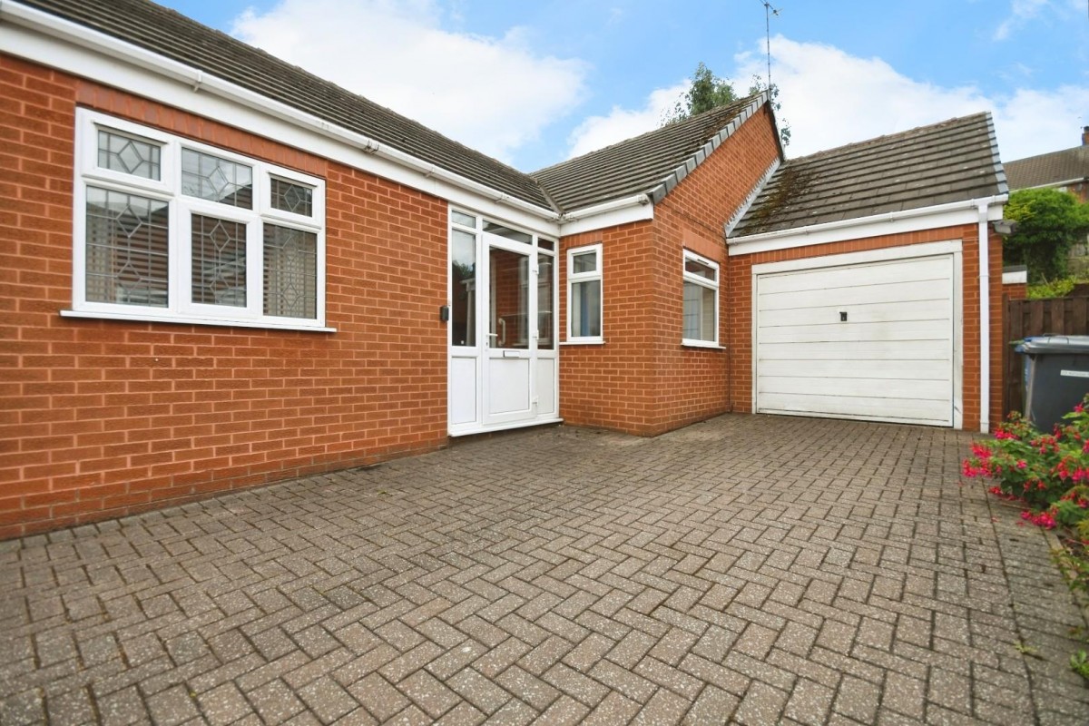 Ashover Road, Inkersall, Chesterfield, S43 3EG