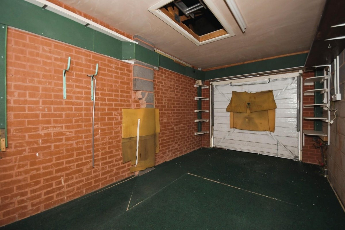 Ashover Road, Inkersall, Chesterfield, S43 3EG