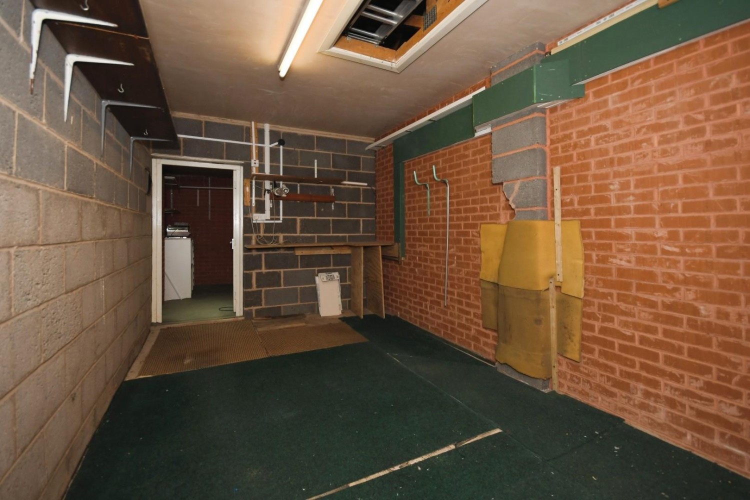 Ashover Road, Inkersall, Chesterfield, S43 3EG