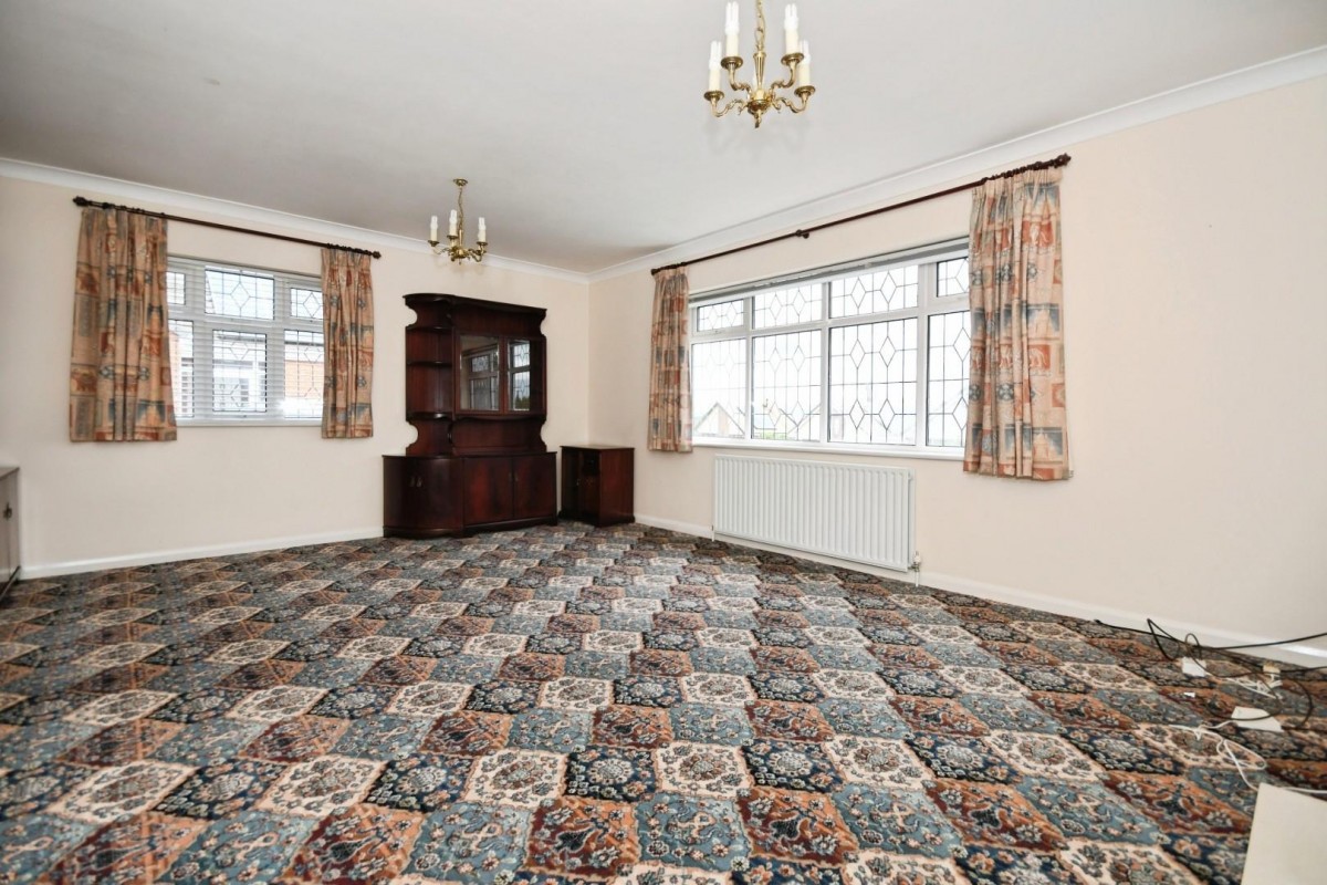 Ashover Road, Inkersall, Chesterfield, S43 3EG