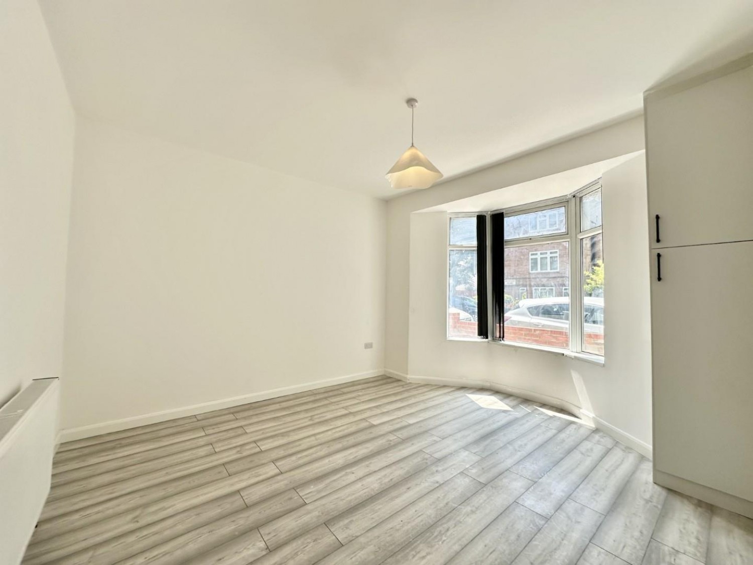 Grosvenor Road, Hanwell, W7 1HP