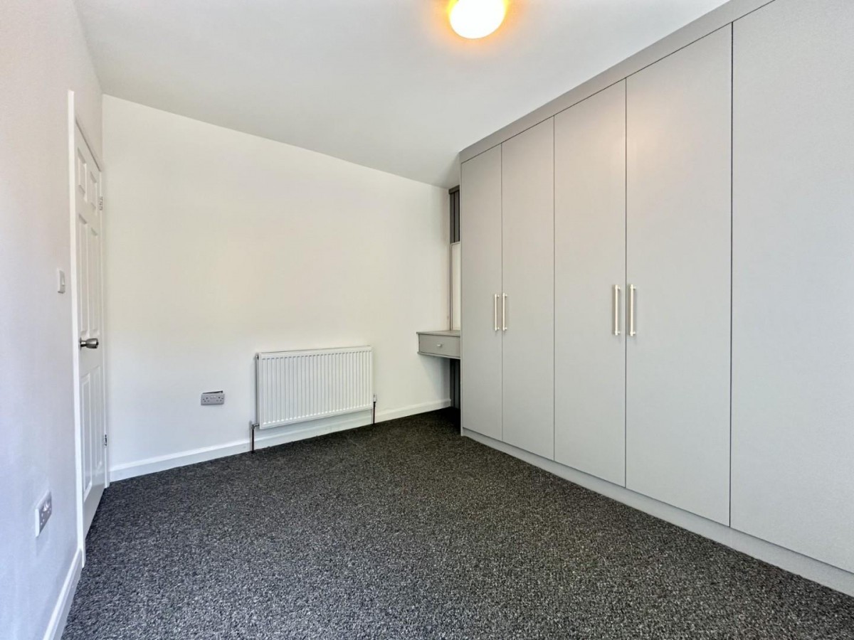 Grosvenor Road, Hanwell, W7 1HP