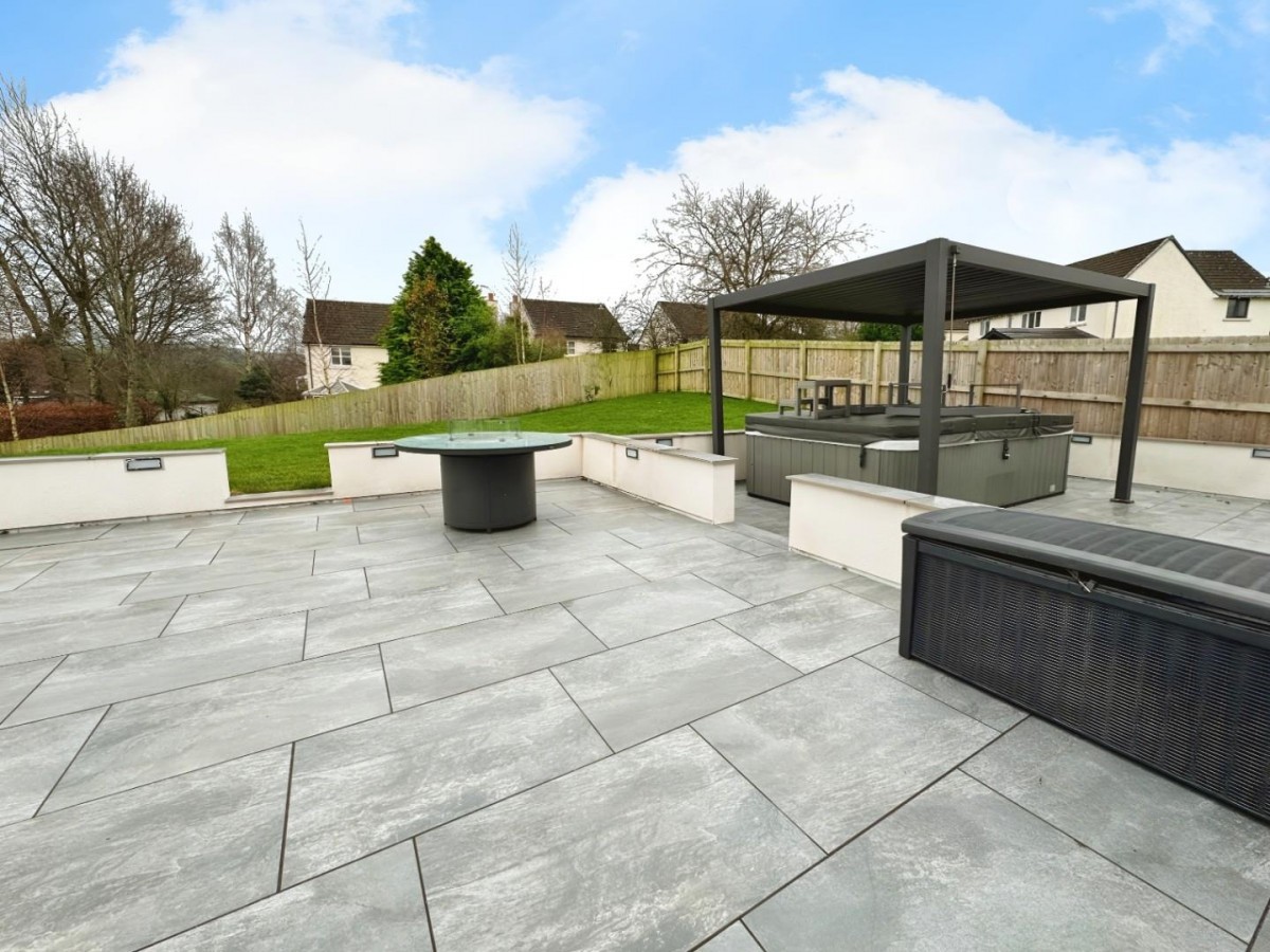 Millstone Place, Endmoor