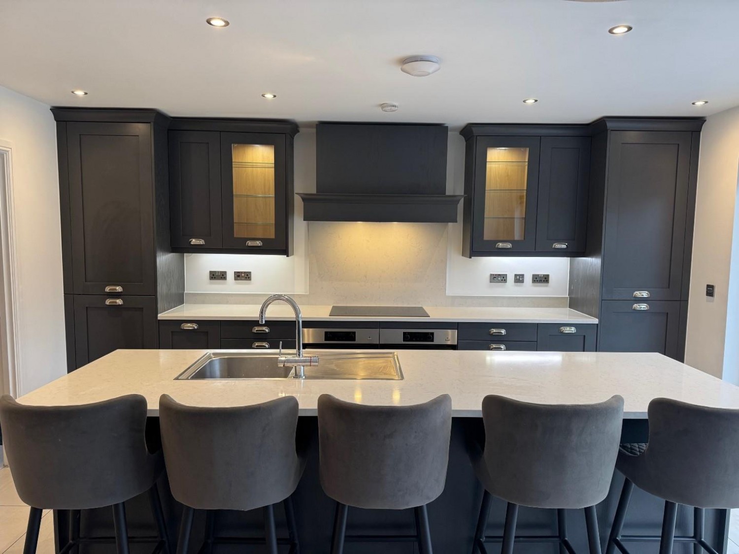 Millstone Place, Endmoor