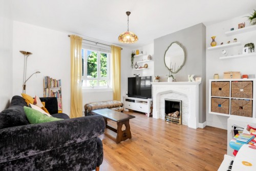 Southwell House, London, N16