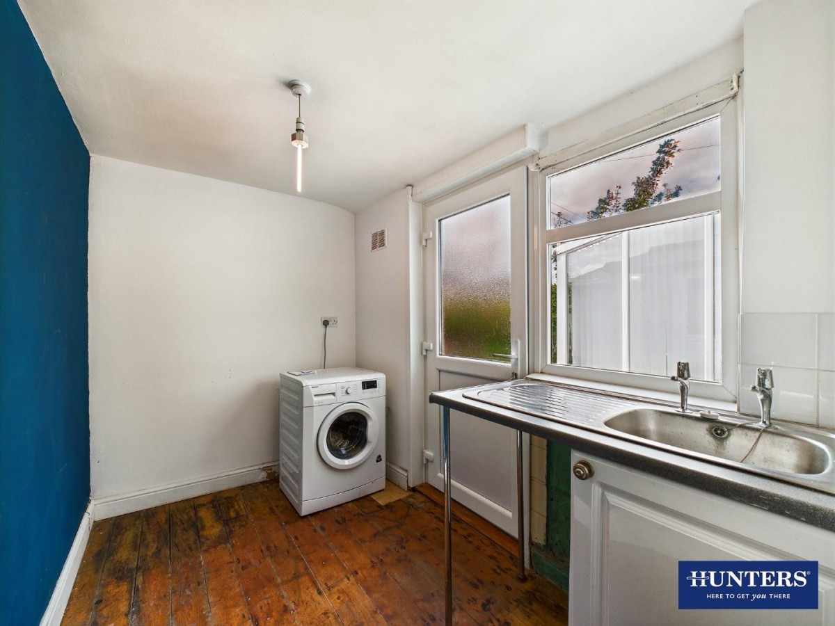 Quebec Avenue, Carlisle, CA2