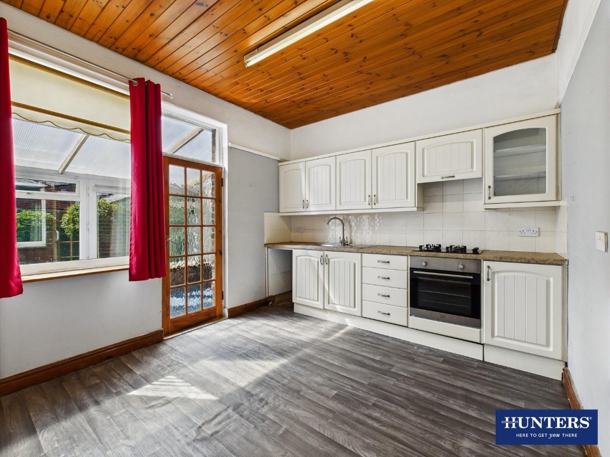 Quebec Avenue, Carlisle, CA2