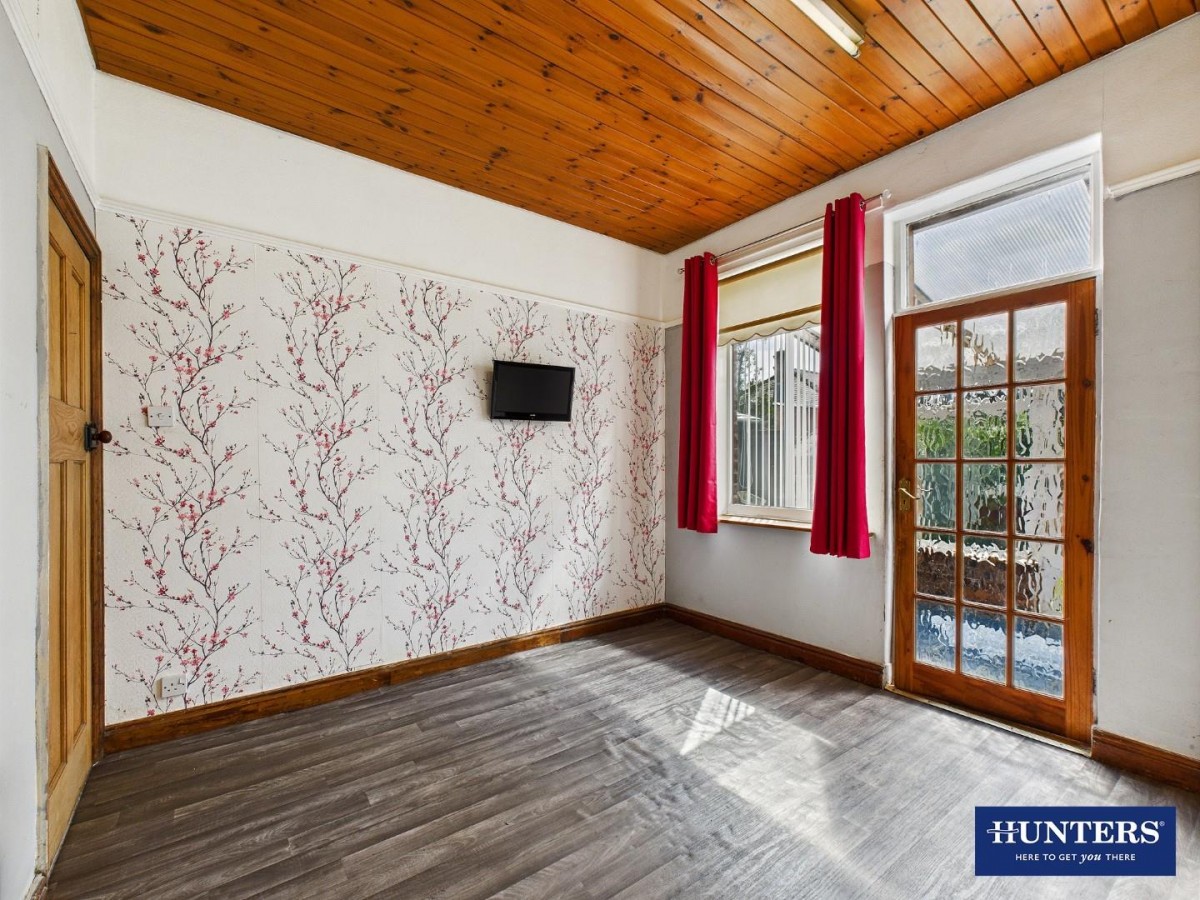 Quebec Avenue, Carlisle, CA2