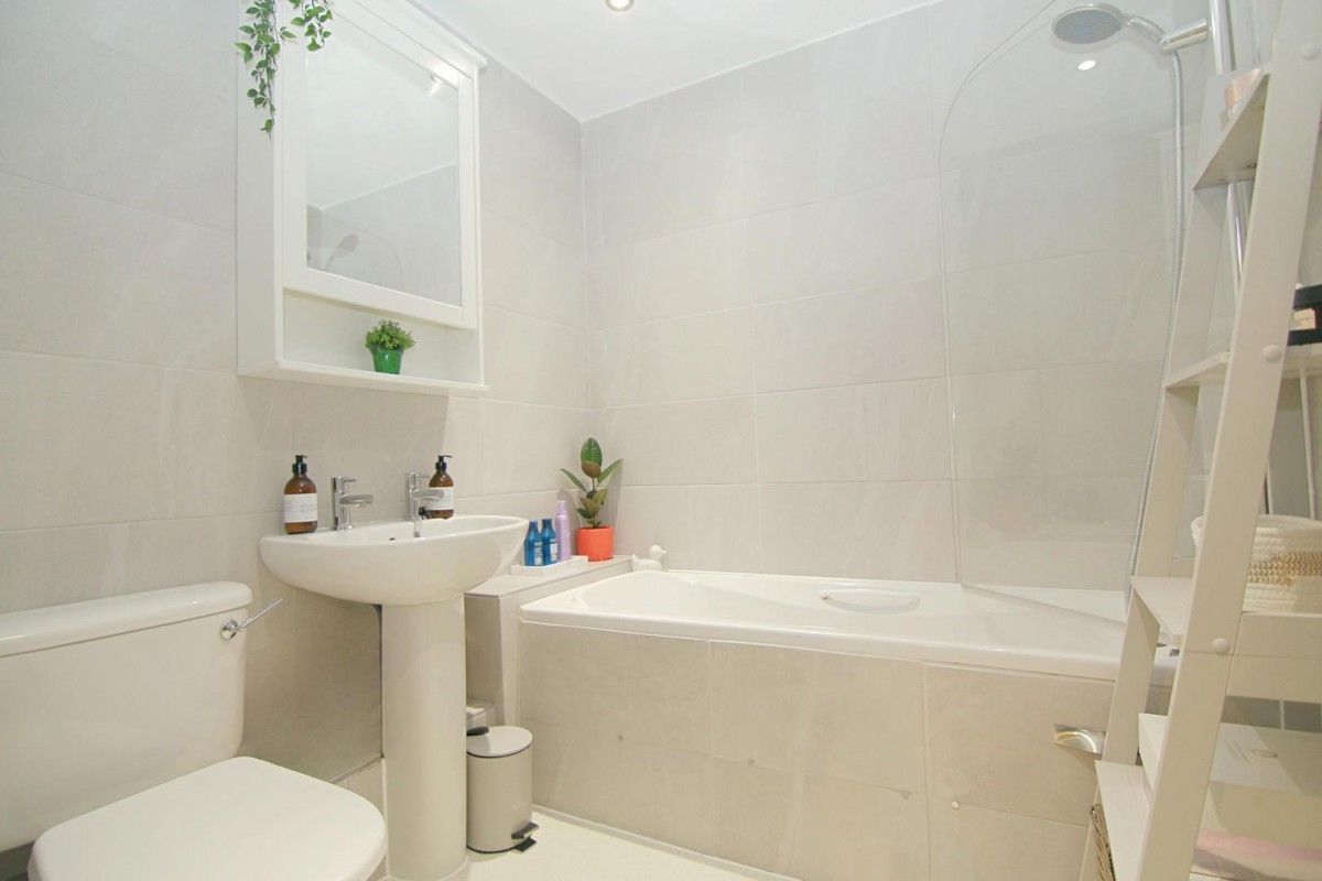 Woodeson Lea, Leeds