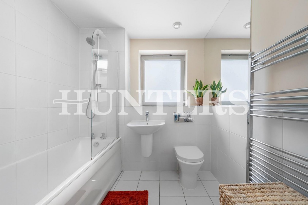 Crane Heights, London, N17