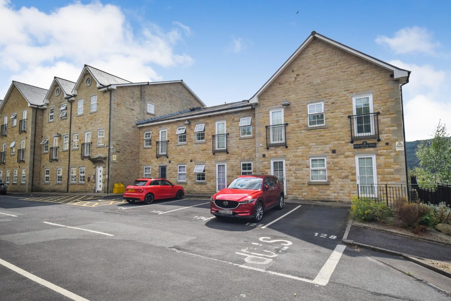 2 bedroom Flat for sale in Old Souls Mill, Wood Street, Crossflatts, Bingley