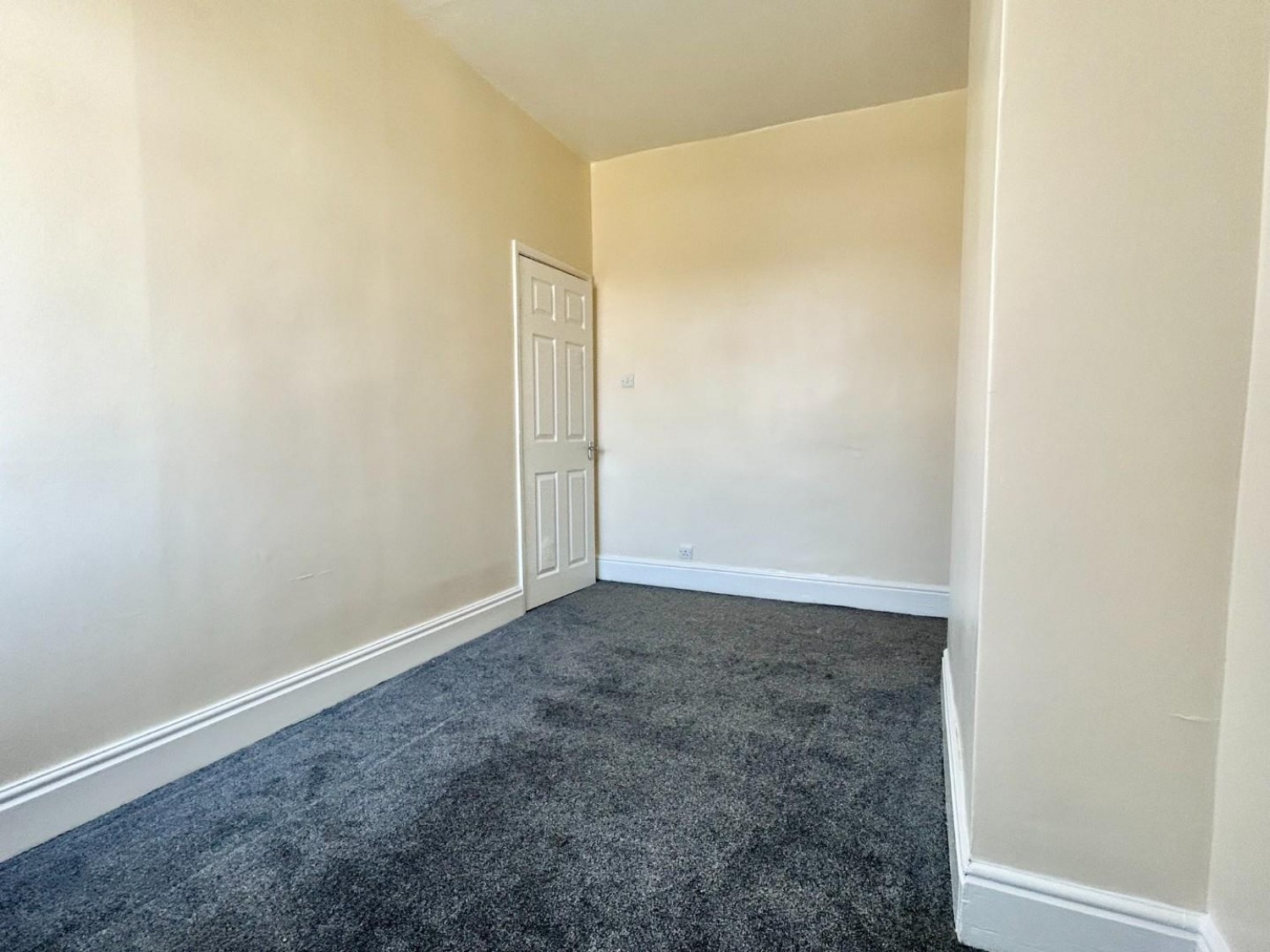 Garbutt Street, Bolton-upon-Dearne, Rotherham, S63 8LZ