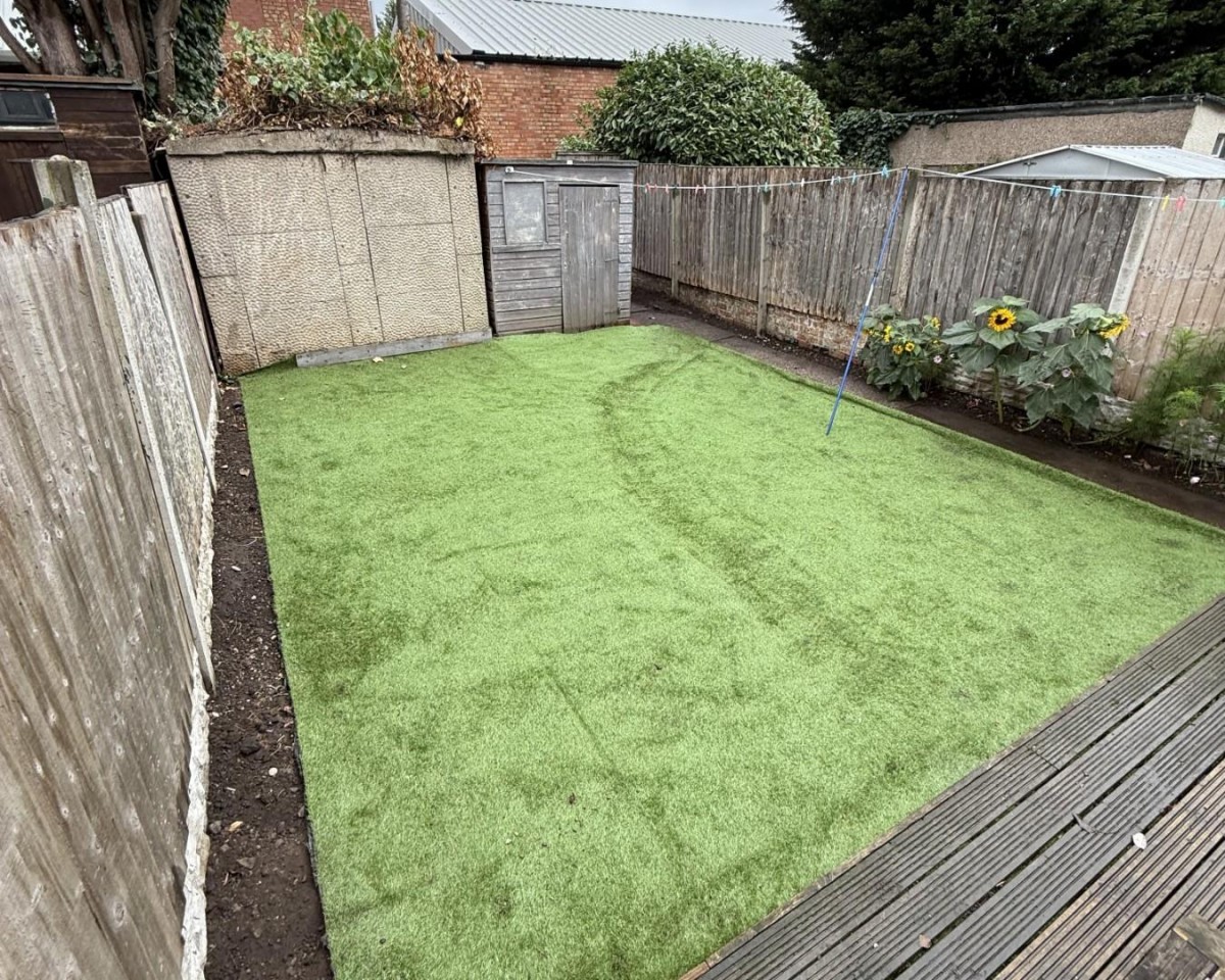 Wellsford Avenue, Solihull