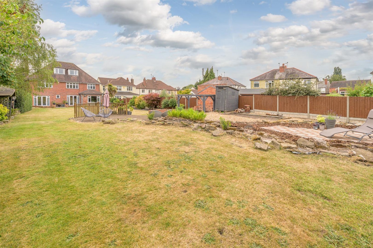 Daycot House, Stream Road, Kingswinford, DY6 9NT