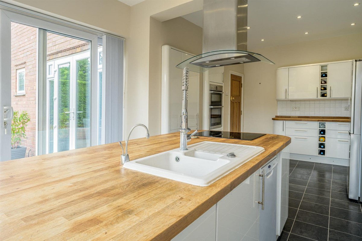 Daycot House, Stream Road, Kingswinford, DY6 9NT