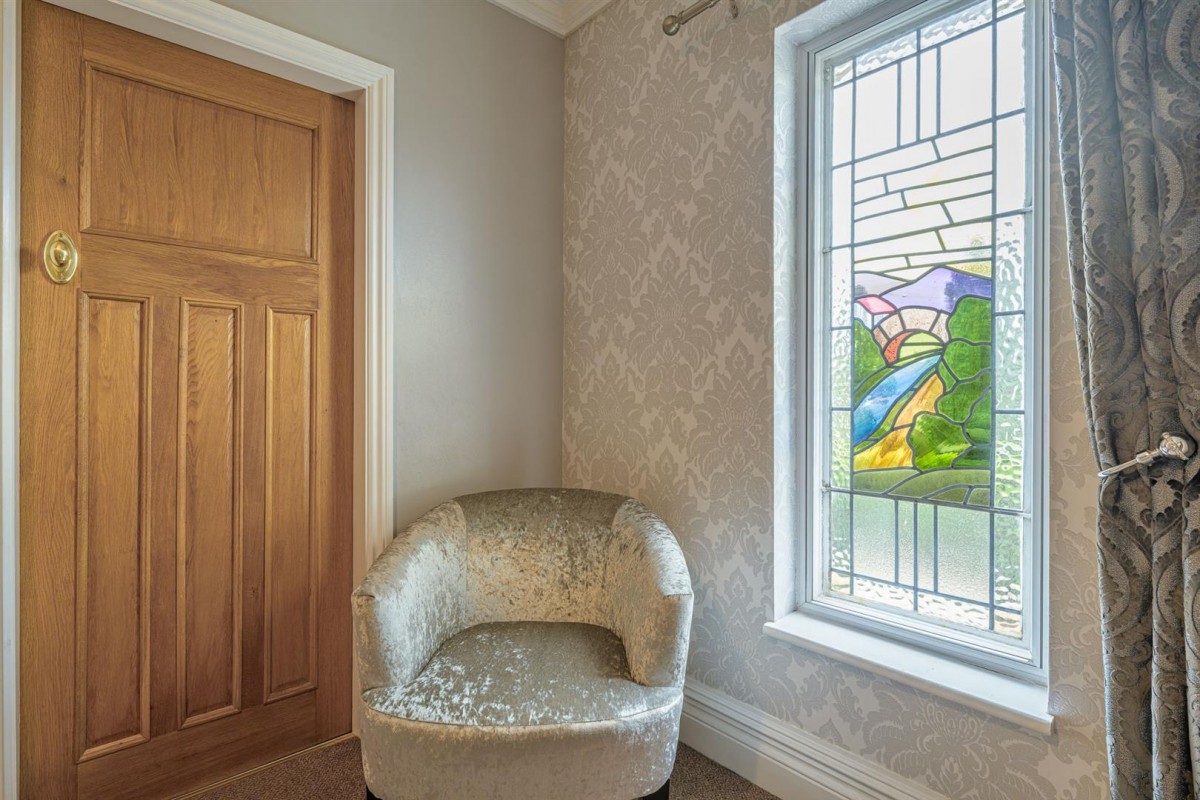 Daycot House, Stream Road, Kingswinford, DY6 9NT