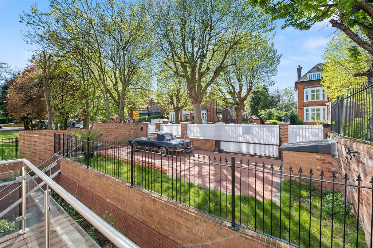 Mapesbury Road, Mapesbury Conservation, NW2