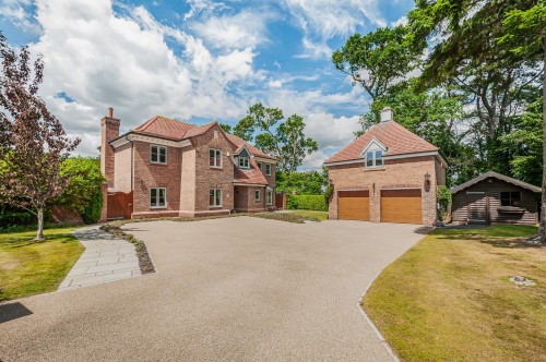 6 Oak Tree Way, Brandesburton, Driffield