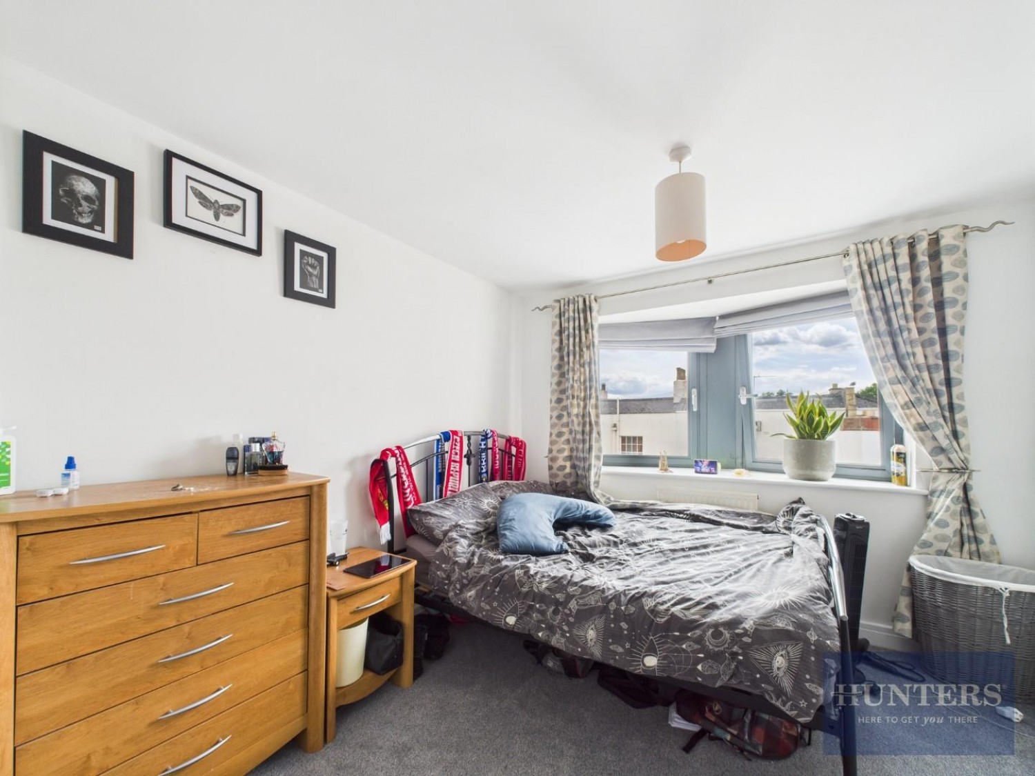 Imperial Gate, Cheltenham