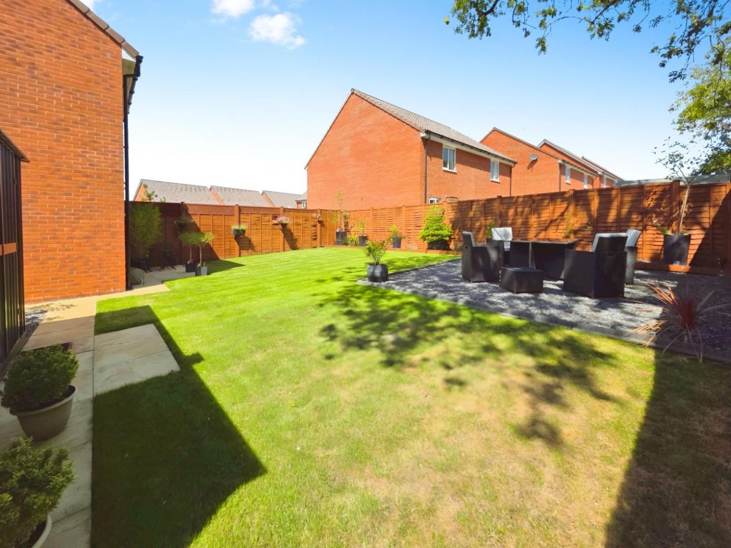 Cyril Cowley Close, Great oldbury, Stonehouse