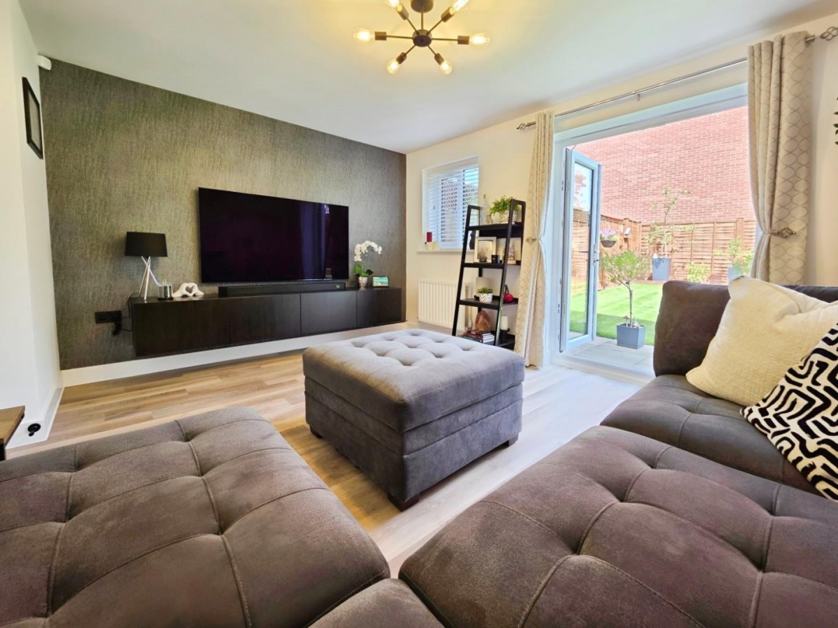 Cyril Cowley Close, Great oldbury, Stonehouse