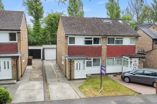 Turnberry Drive, Alwoodley, Leeds