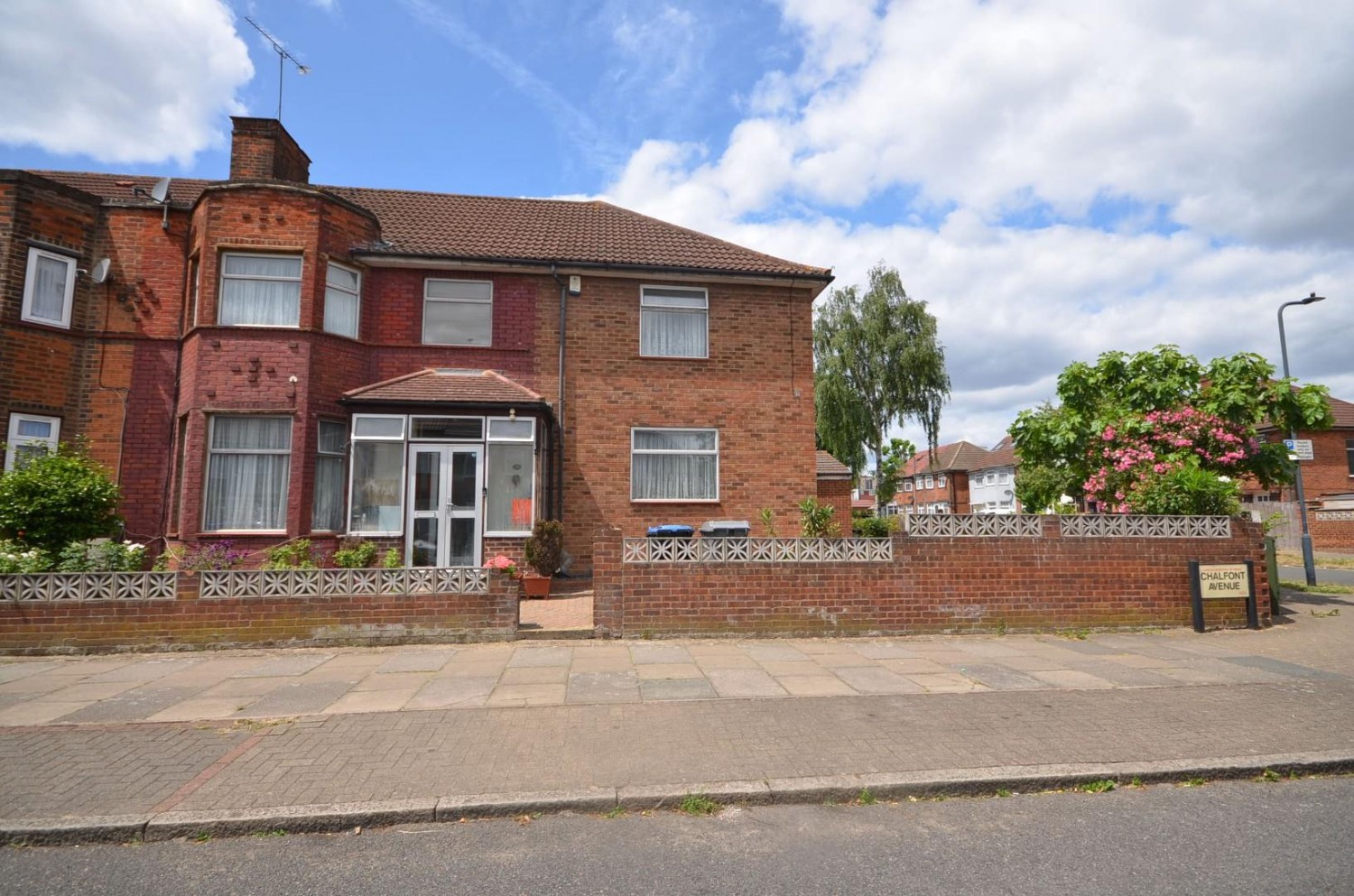 Chalfont Avenue, Wembley