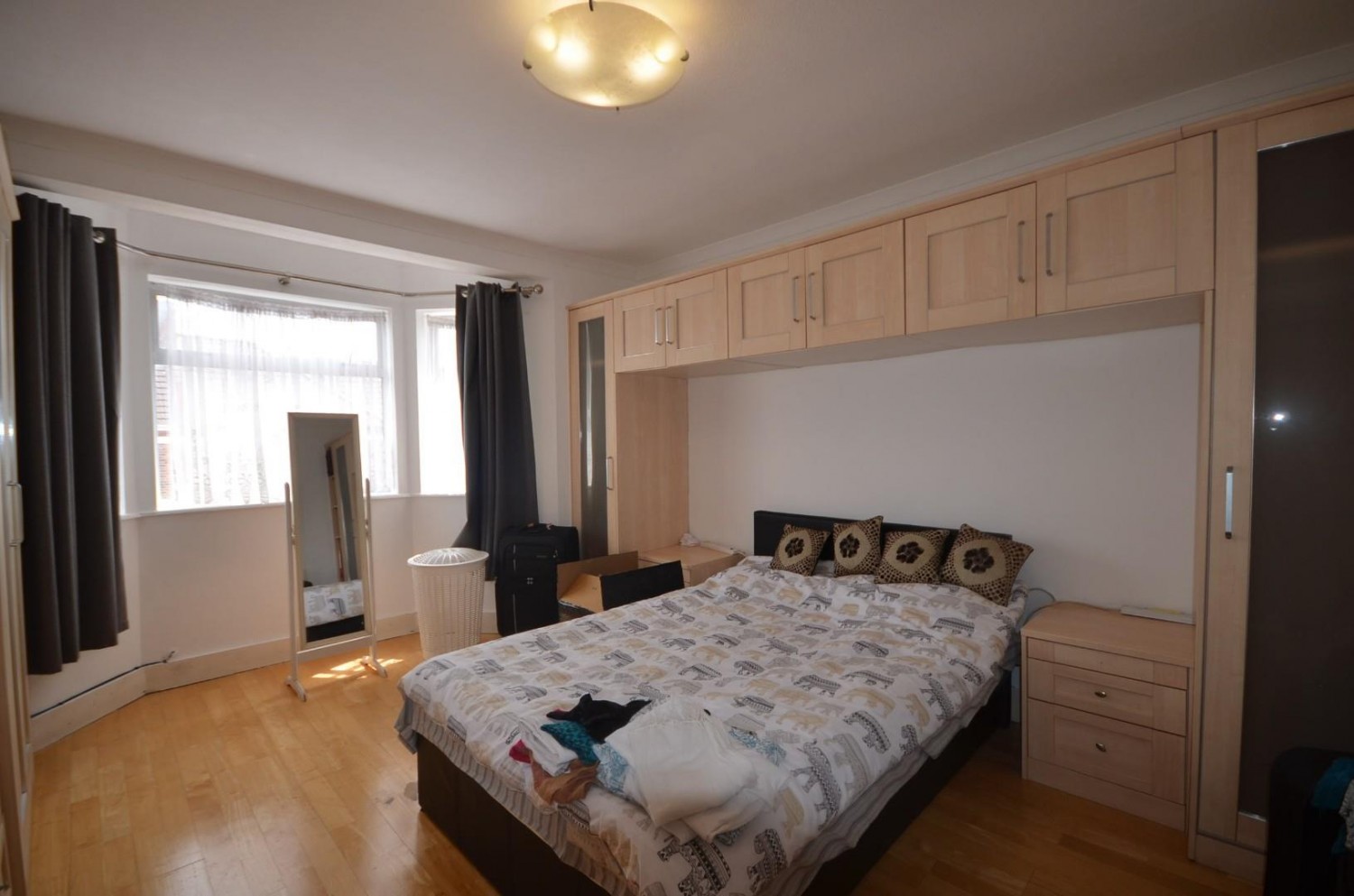 Chalfont Avenue, Wembley