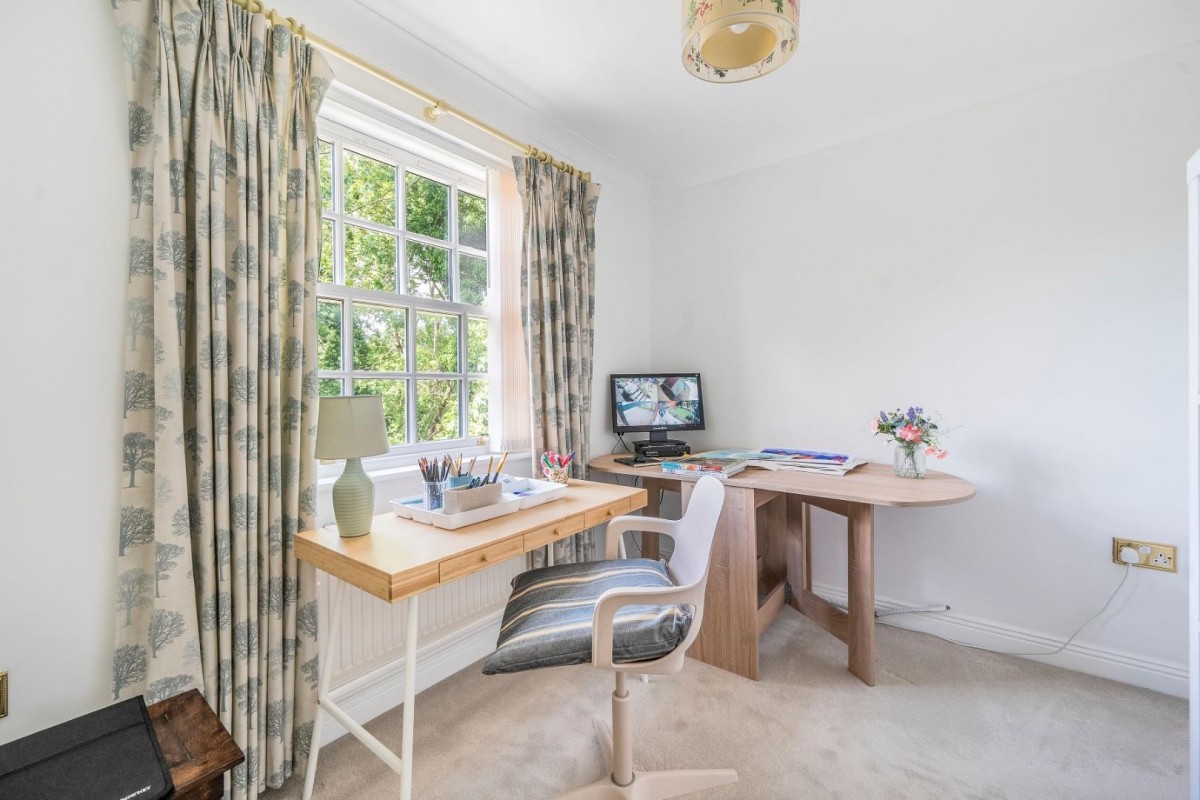 Riversmill, Dursley, GL11