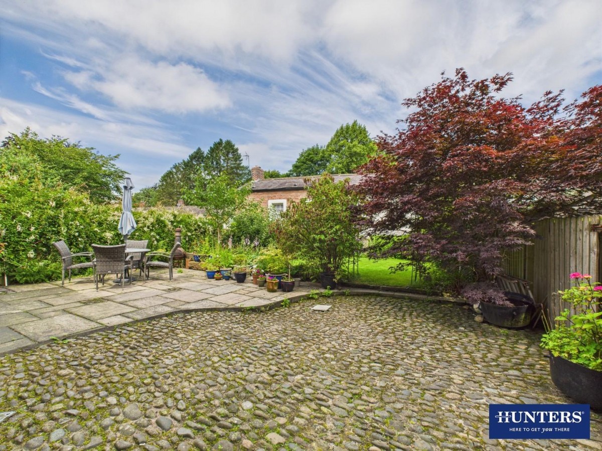 Front Street, Brampton, CA8