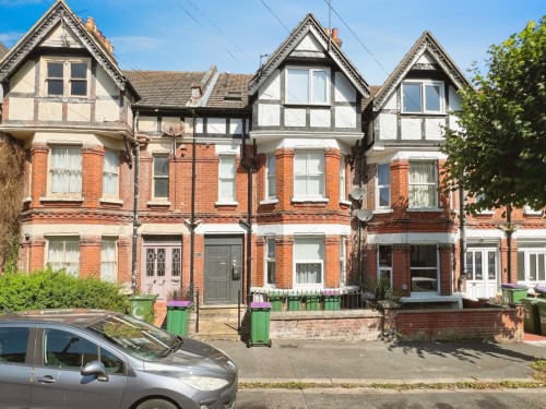 Cambridge Gardens, Folkestone, Kent CT20 1DB