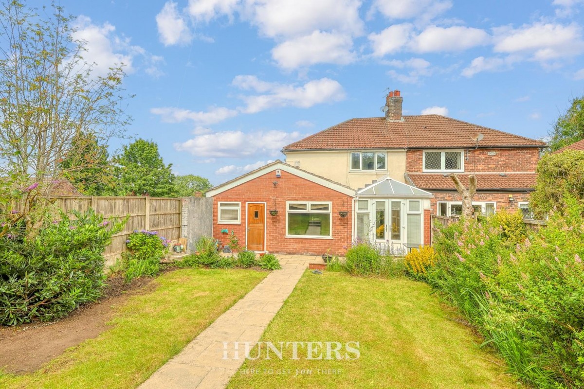 Greenway, Alkrington, Middleton M24