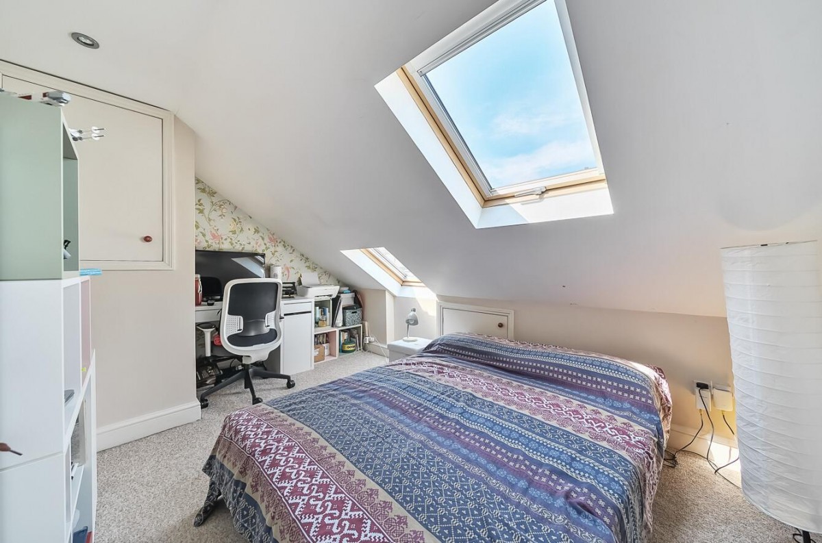 Broadfield Road, London, SE6 1ND