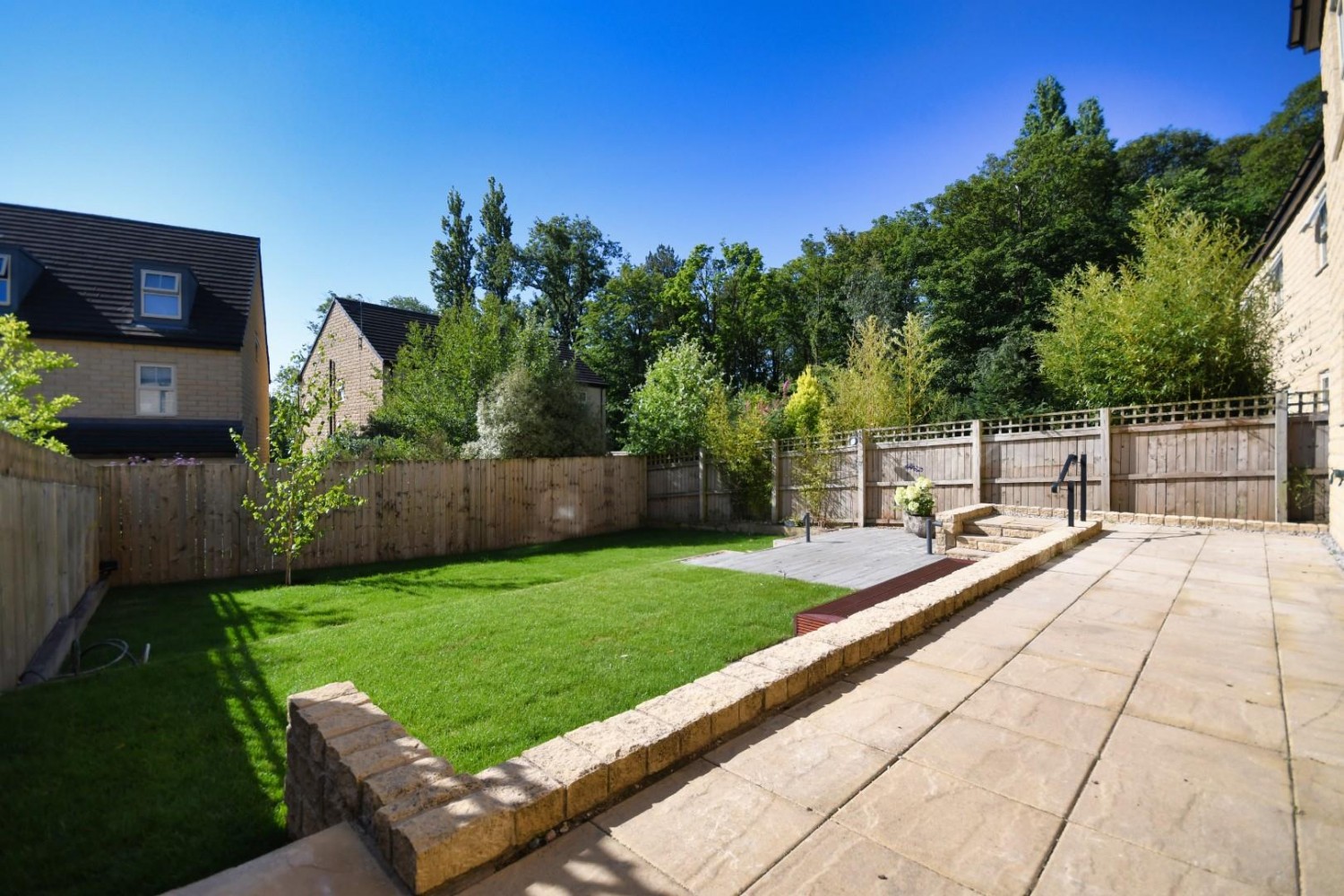 Hulford Street, Dunston, Chesterfield, S41 9SF