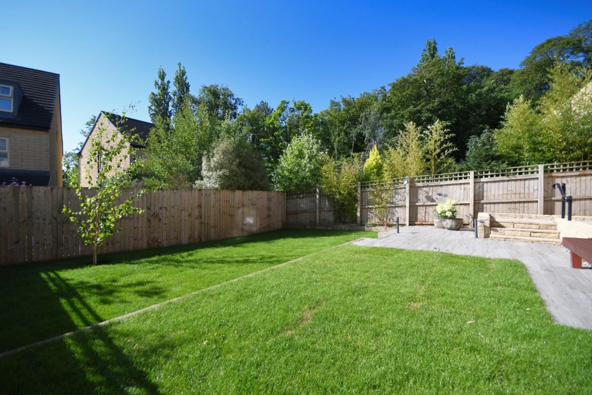 Hulford Street, Dunston, Chesterfield, S41 9SF