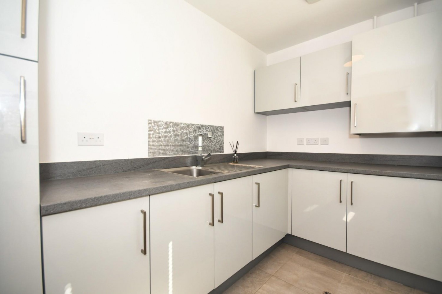 Hulford Street, Dunston, Chesterfield, S41 9SF