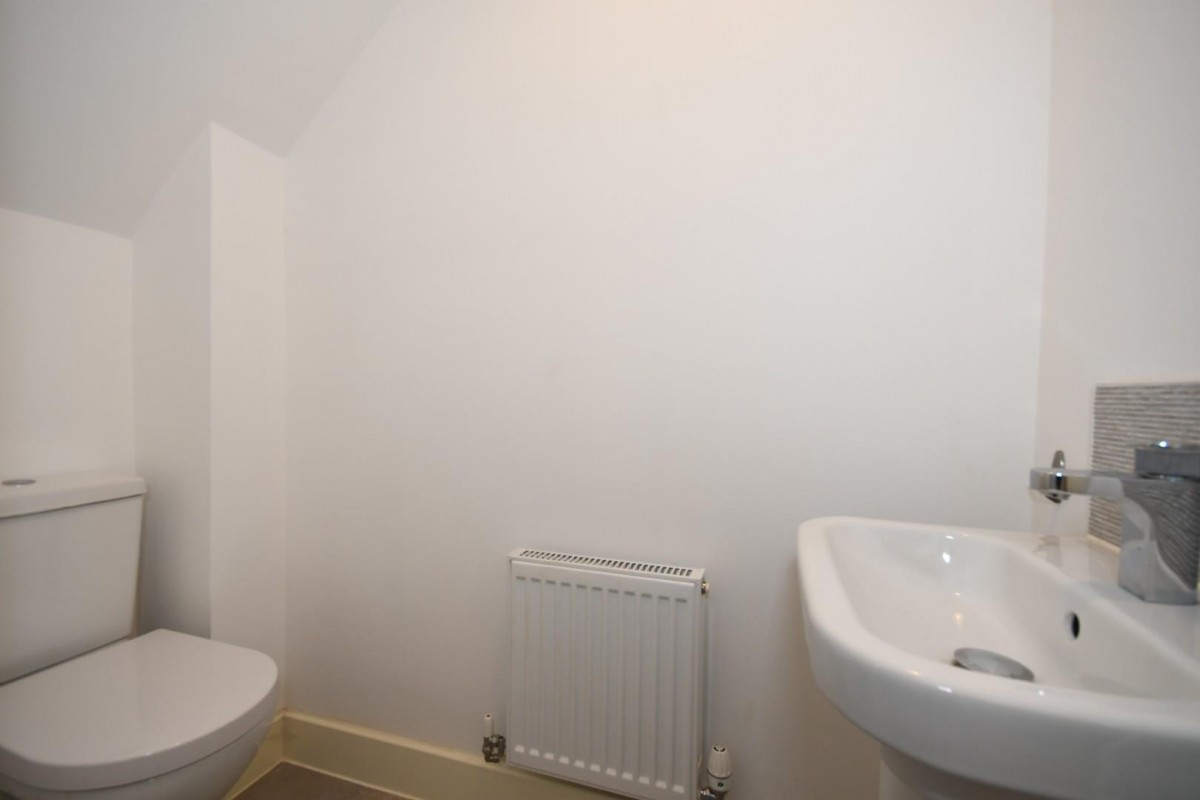 Hulford Street, Dunston, Chesterfield, S41 9SF