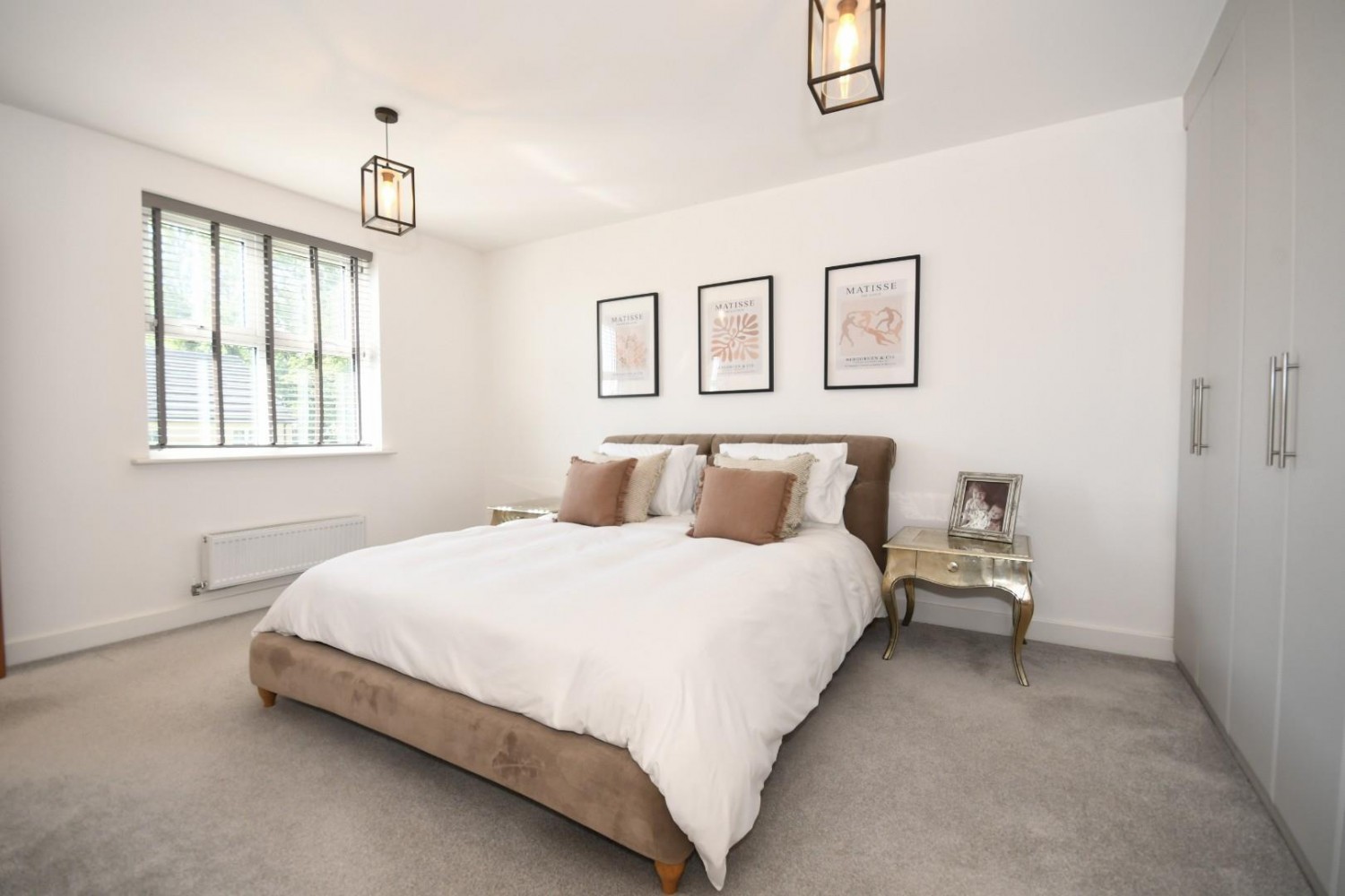 Hulford Street, Dunston, Chesterfield, S41 9SF