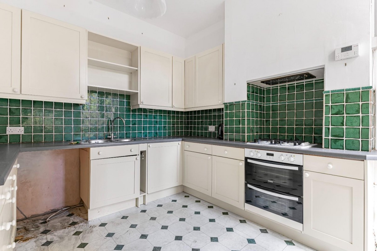 Woodwarde Road, London