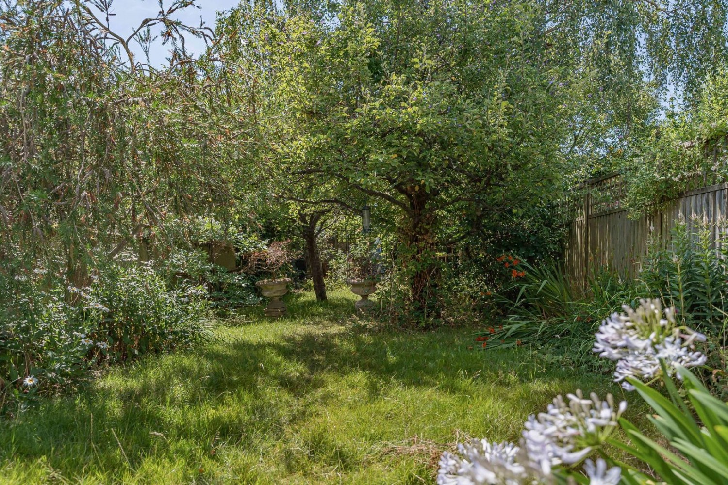 Woodwarde Road, London